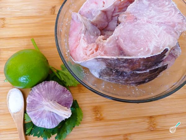 Receita de Moqueca de peixe com camarão e pirão - Passo 3