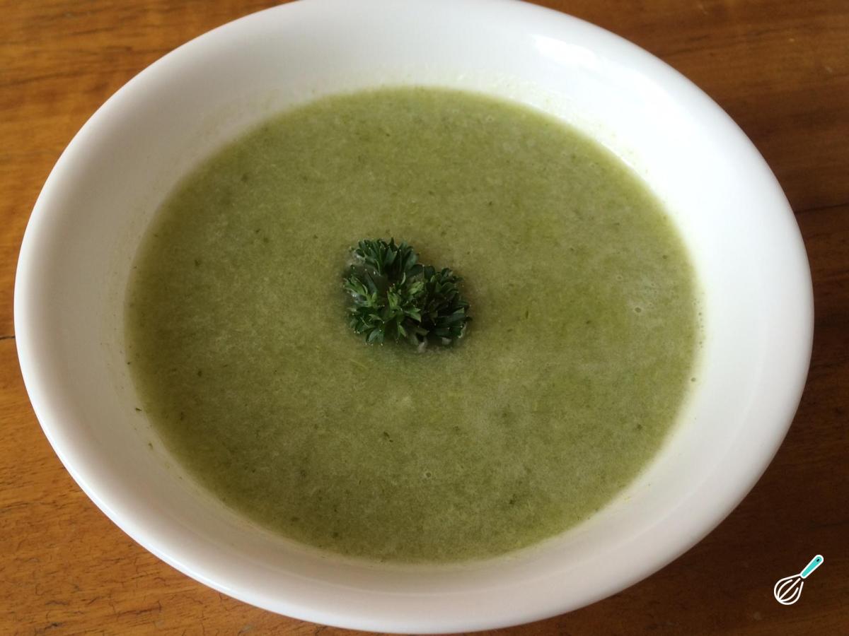 Receita de Sopa de alho e cebola