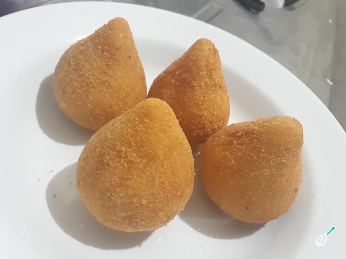 Receita de Coxinha com massa de batata