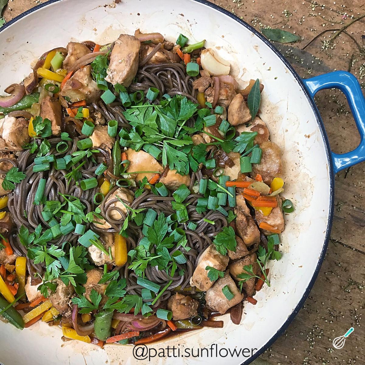 Receita de Sobá com frango oriental