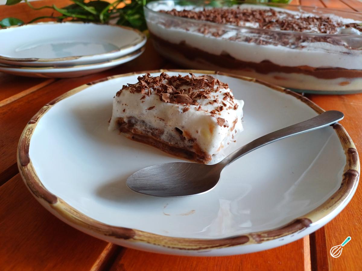 Receita de Pavê de creme e chocolate