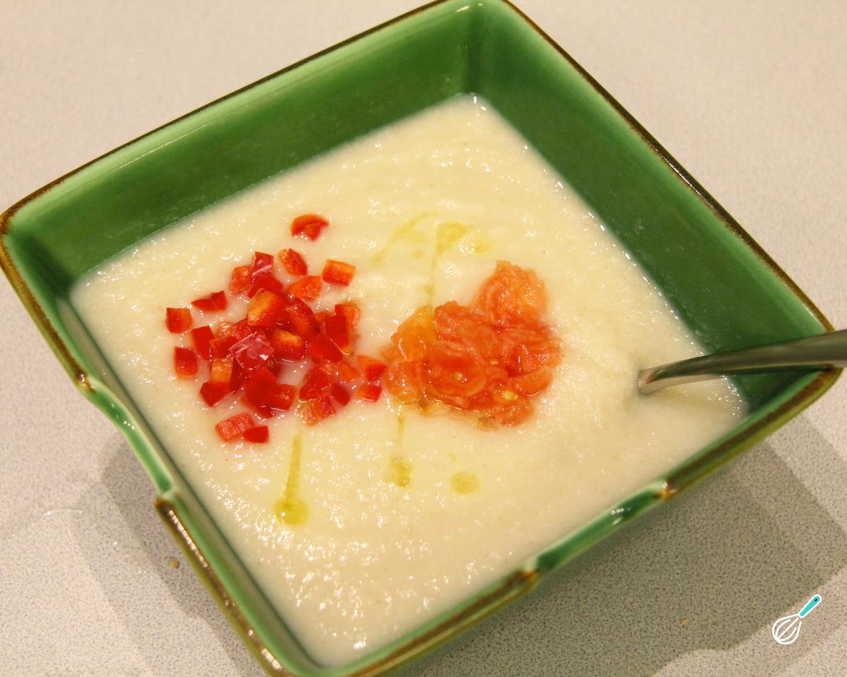 Receita de Sopa de couve flor low carb