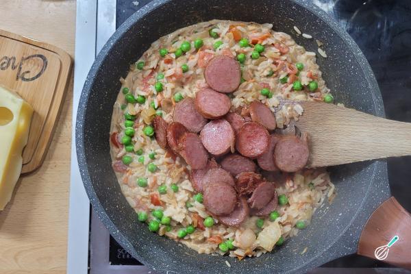 Receita de Arroz cremoso com linguiça - Passo 10
