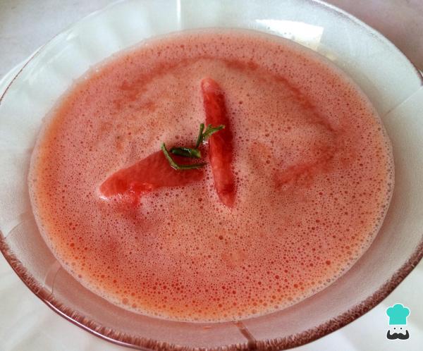 Receita de Sopa de tomate e melancia - Passo 5