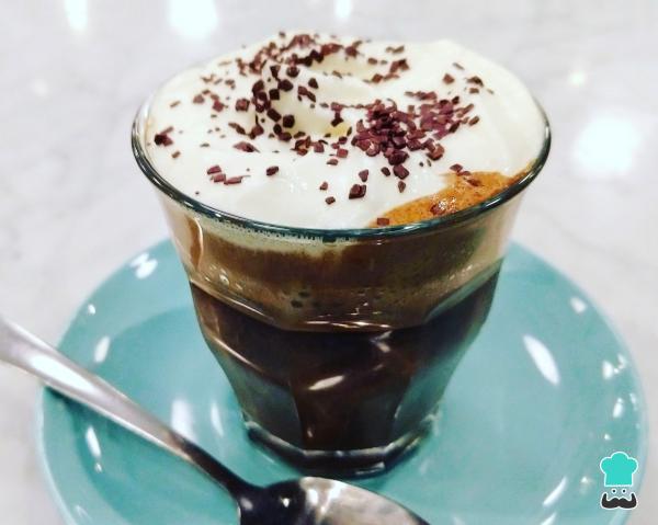 Chocolate quente simples e cremoso - Passo 3