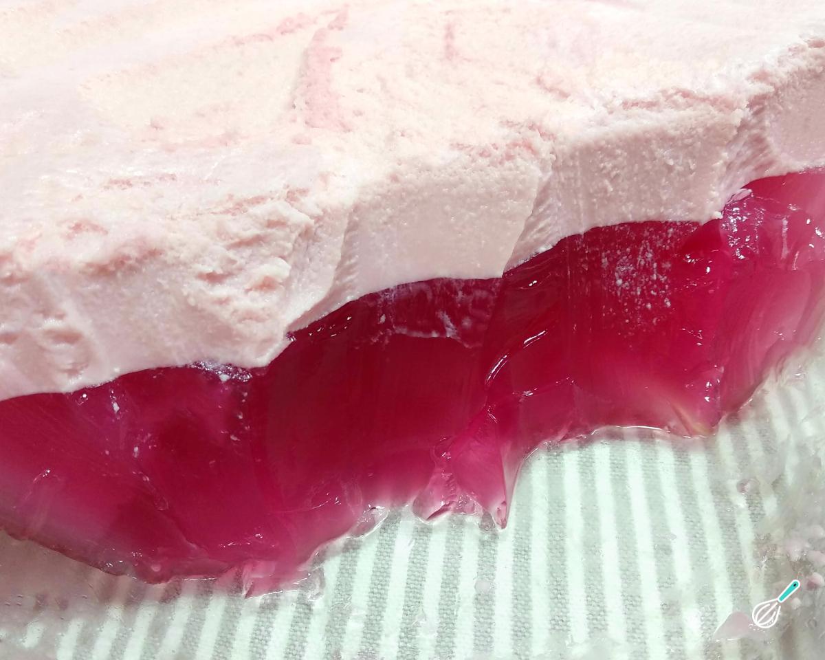 Receita de Mousse de gelatina com creme de leite