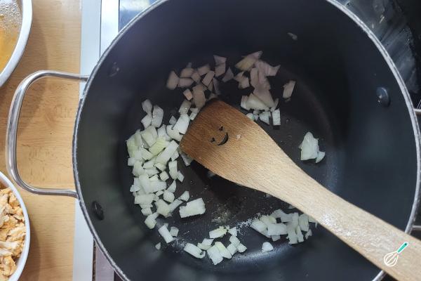 Receita de Creme de galinha tradicional - Passo 8