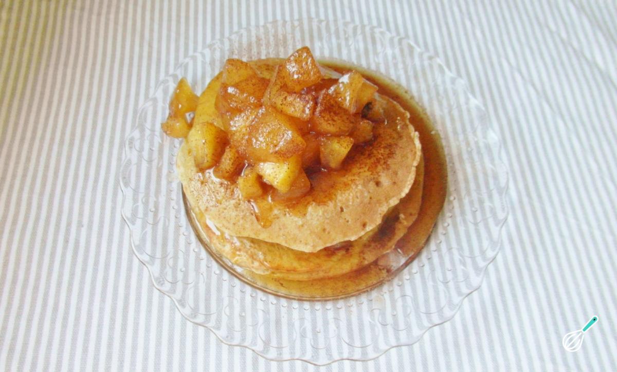Receita de Panqueca de maçã com canela