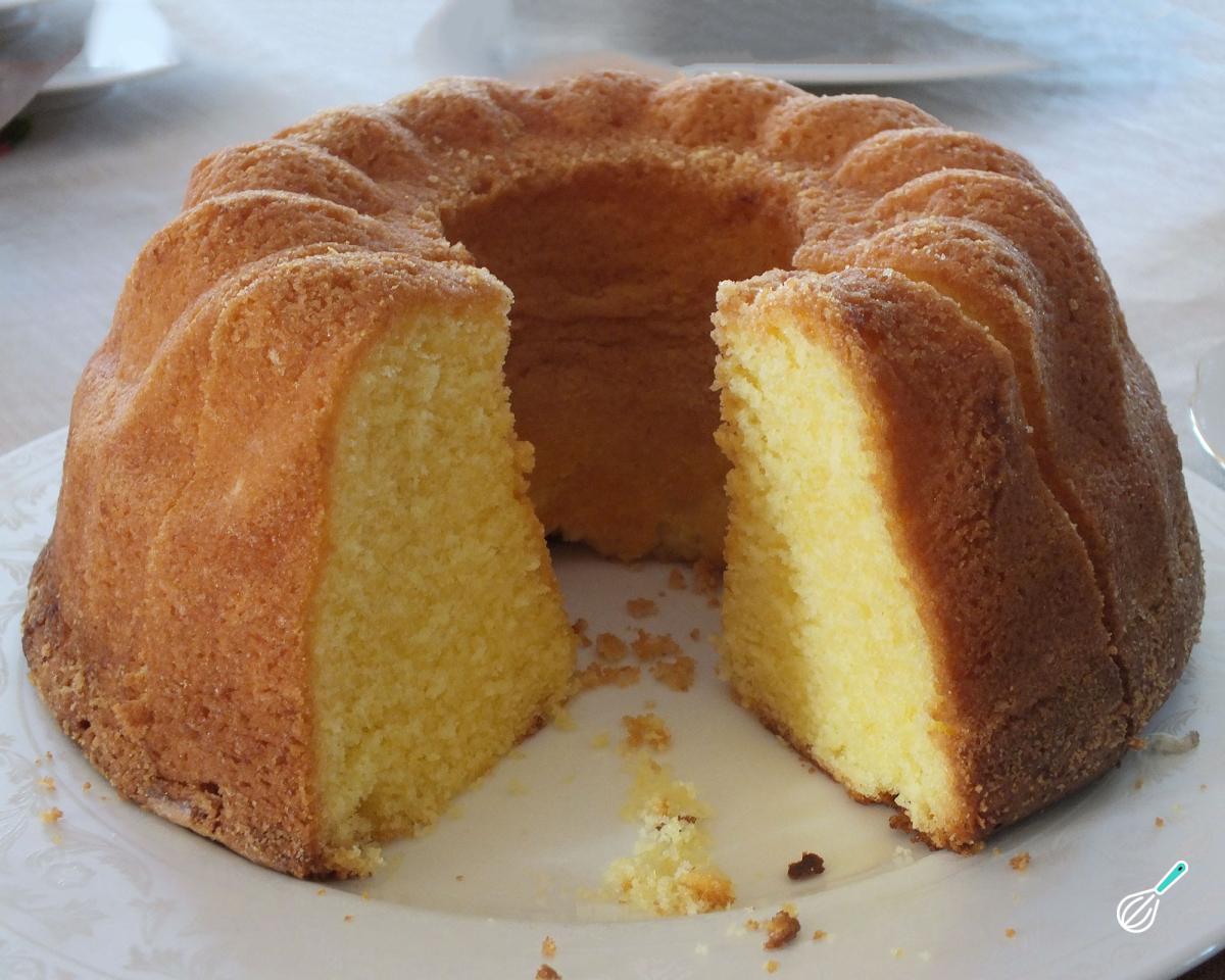 Receita de Bolo comum de liquidificador