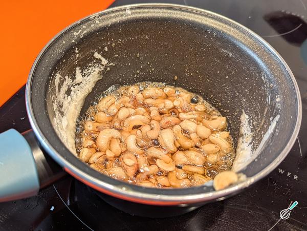 Receita de Torta de castanha de caju - Passo 7