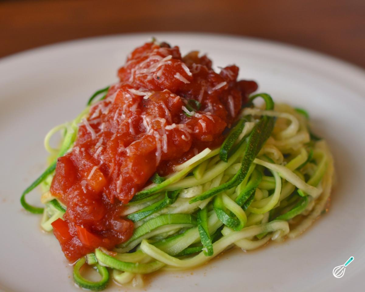 Como fazer macarrão de abobrinha