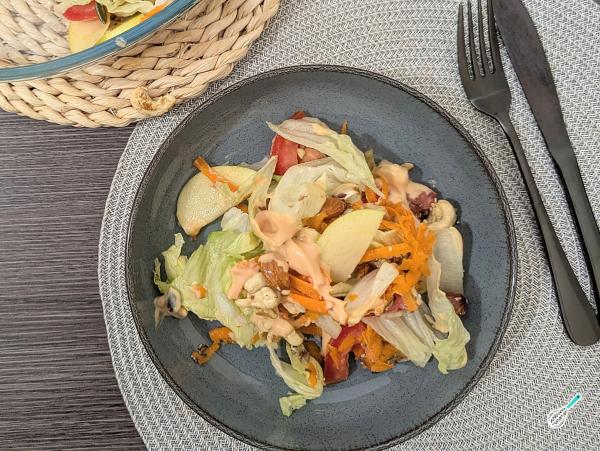 Receita de Salada crocante ao molho rosé - Passo 8