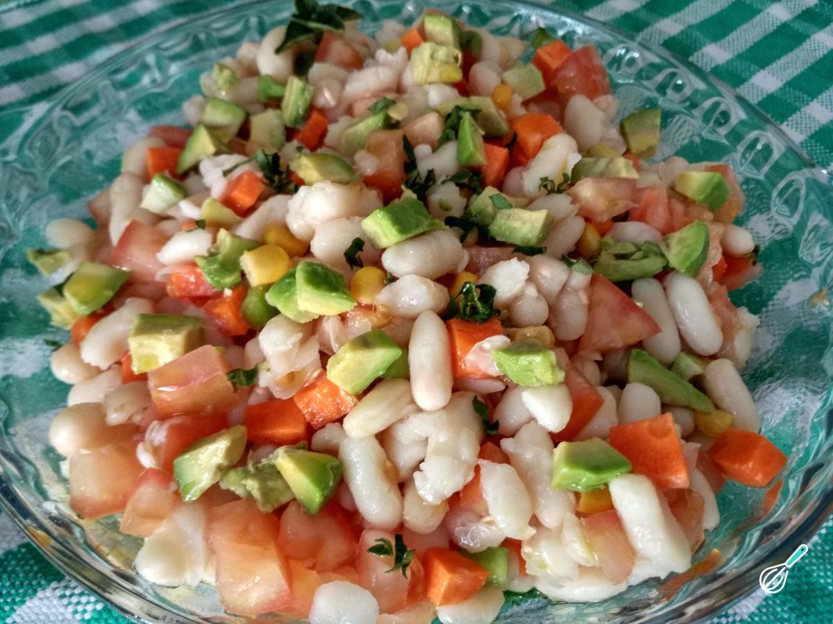Receita de Salada de abacate