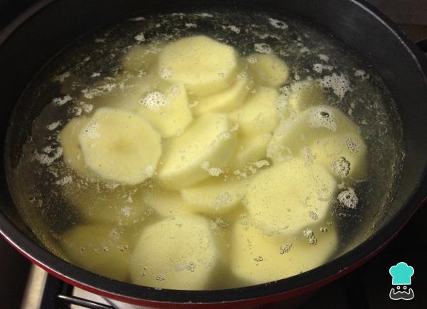 Receita de Bacalhoada - Passo 1